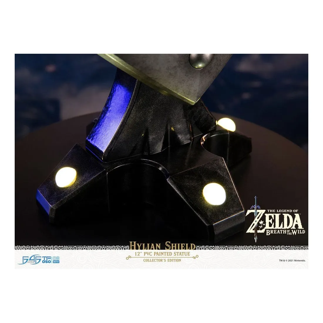 Hylian Shield Collectors Edition Figure The Legend Of Zelda Breath Of The Wild Figure First 4011