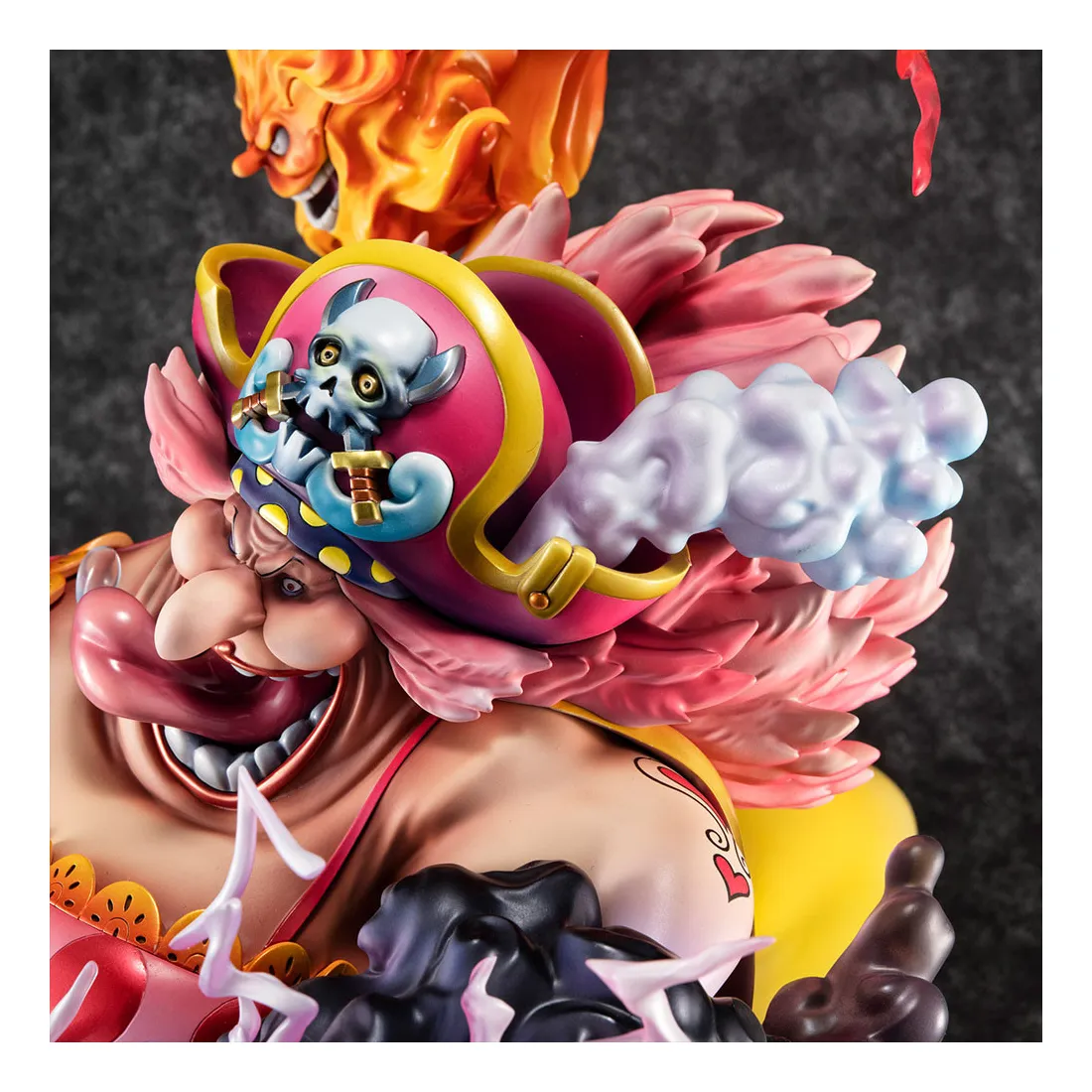 Portrait of Pirates Great Pirate Big Mom Charlotte Linlin Figure | One ...