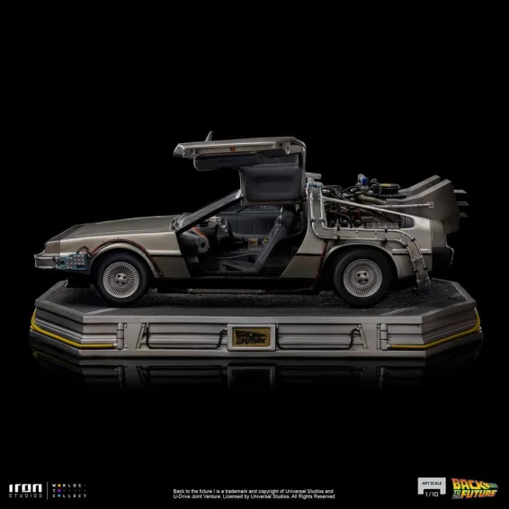 Back to the Future Part II DeLorean (Full Deluxe Version including