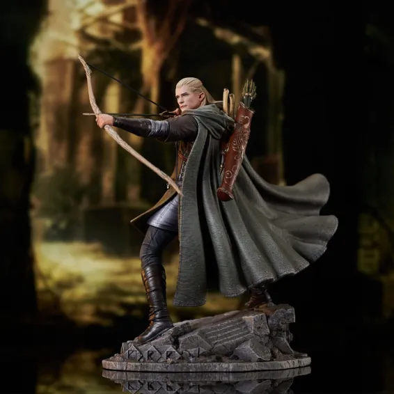 El Señor de los Anillos - Gallery Deluxe - Figura Legolas PREPEDIDO Diamond Select - 5