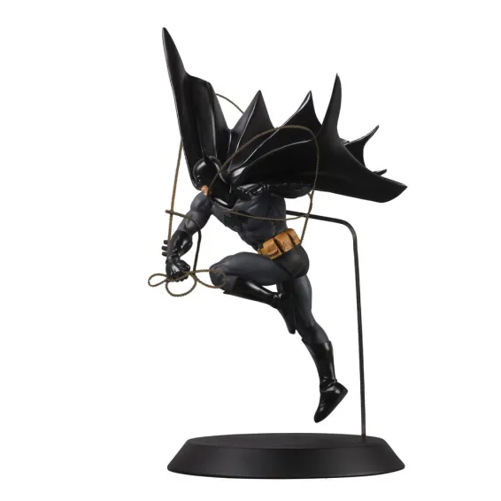 DC Comics - DC Designer Series - Figura Batman by Dan Mora PREPEDIDO DC Direct - 2