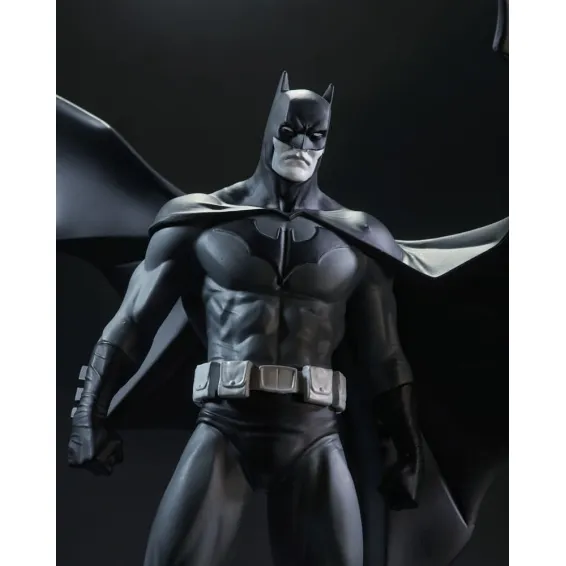 DC Comics - Batman Black & White - Batman by Jorge Jimenez Figure PRE-ORDER DC Direct - 10