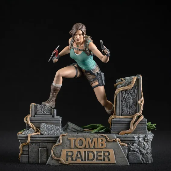 Tomb Raider - Figurine Lara Croft PRÉCOMMANDE Dark Horse - 17