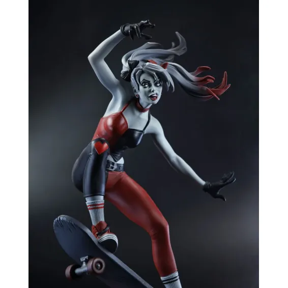 DC Comics - Harley Quinn: Red White & Black - Figurine Harley Quinn by Ivan Tao PRÉCOMMANDE McFarlane Toys - 3