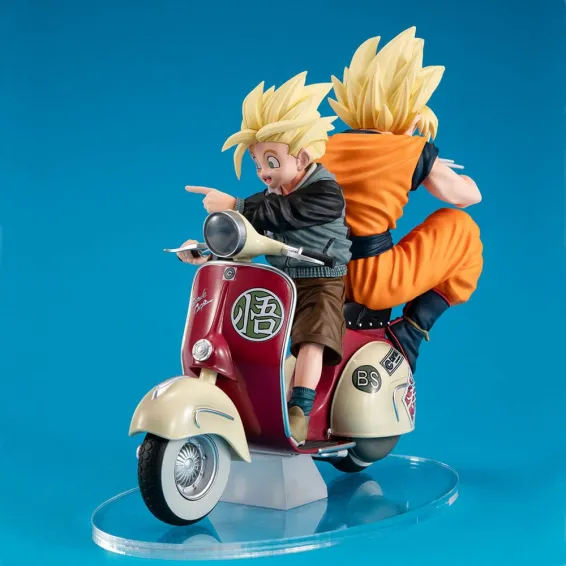 Dragon Ball Z - Desktop Real McCoy Ex - Super Saiyan Son Goku & Super Saiyan Son Gohan & Motorbike Figure PRE-ORDER Megahouse - 