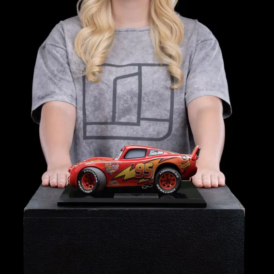 Cars - Art Scale 1/10 - Figurine Lightning Mcqueen PRÉCOMMANDE Iron Studios - 17