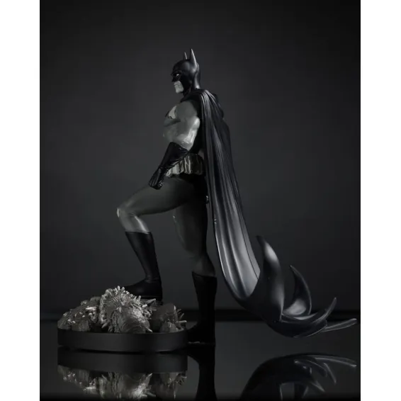 DC Comics - Batman Black & White - Figurine Batman by Bjorn Barends PRÉCOMMANDE DC Direct - 10